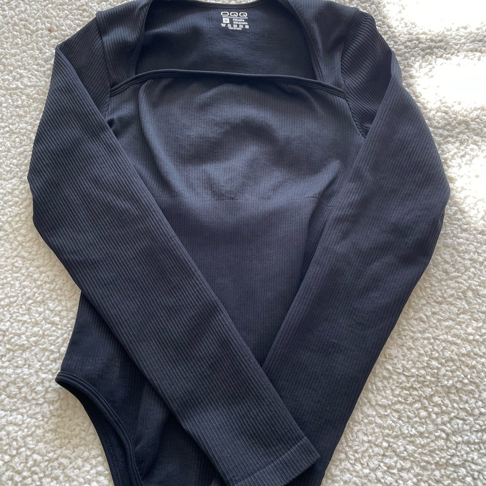 Women’s Black and Gray Ribbed Long-Sleeve Bodysuit lot of 2